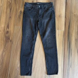 Old Navy Women's black Wash Skinny Jeans